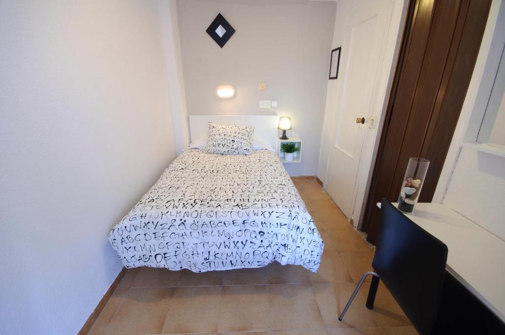 Hostal On Dormire Βαλένθια Δωμάτιο φωτογραφία